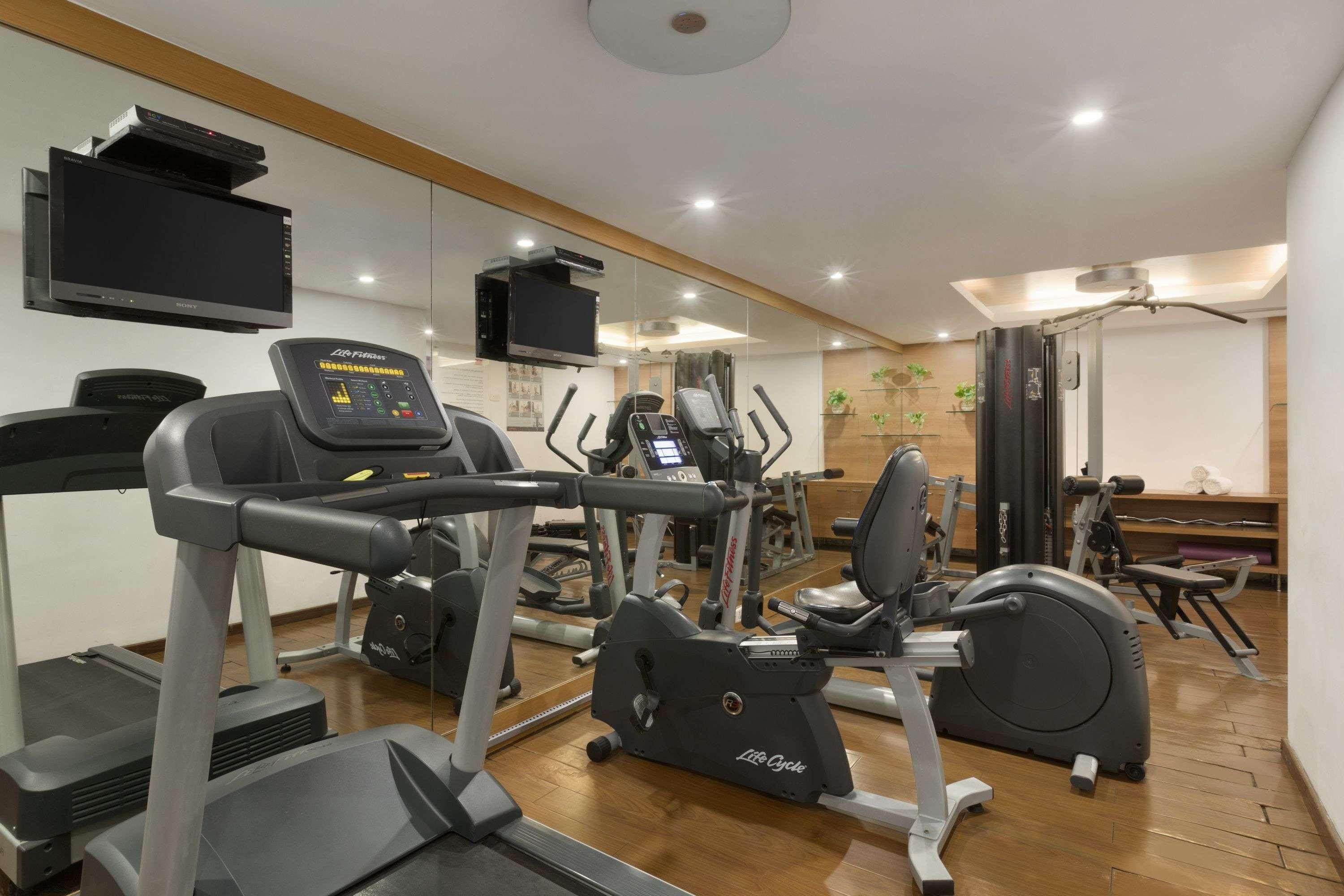 Ramada By Wyndham Chennai Egmore ภายนอก รูปภาพ