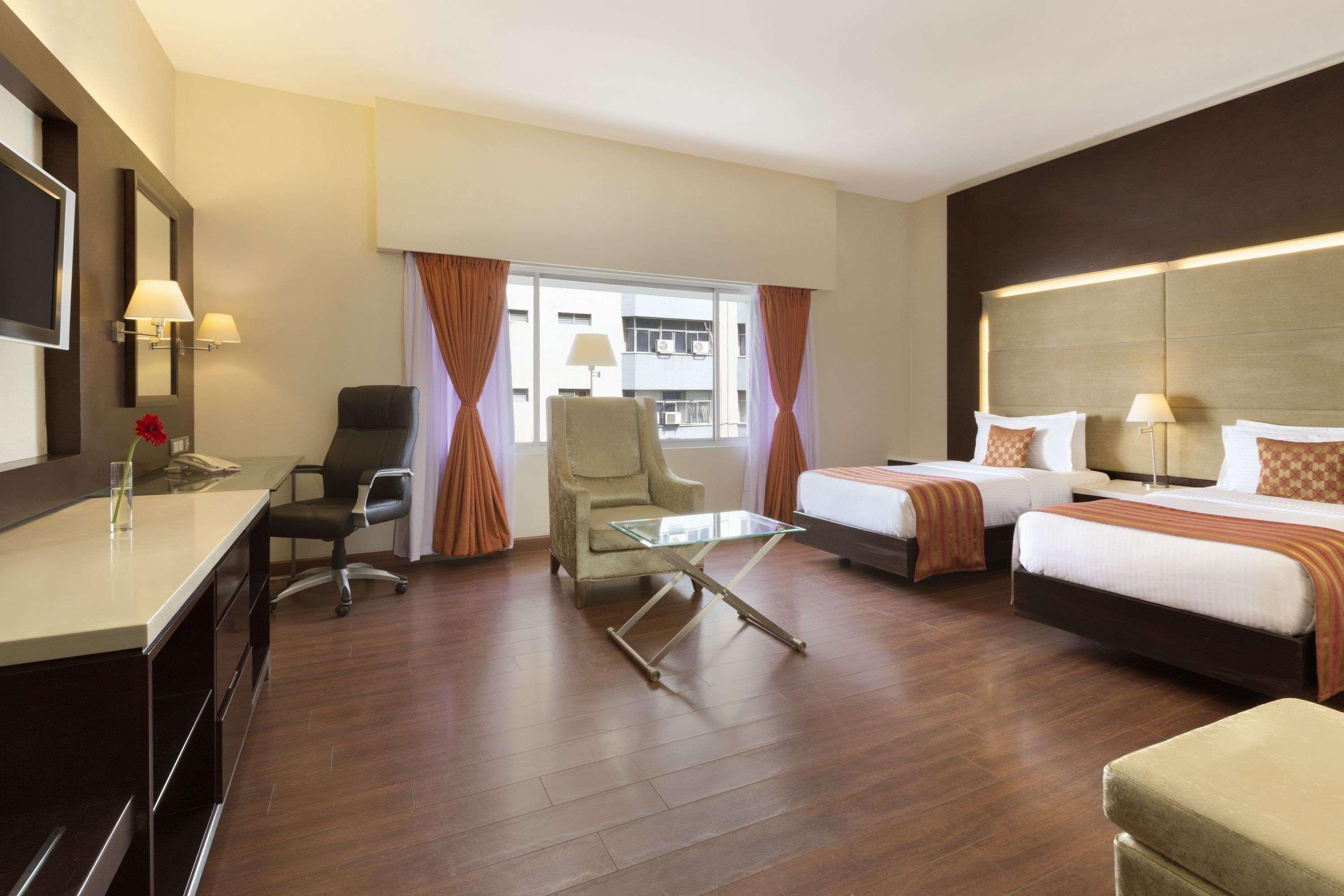 Ramada By Wyndham Chennai Egmore ภายนอก รูปภาพ