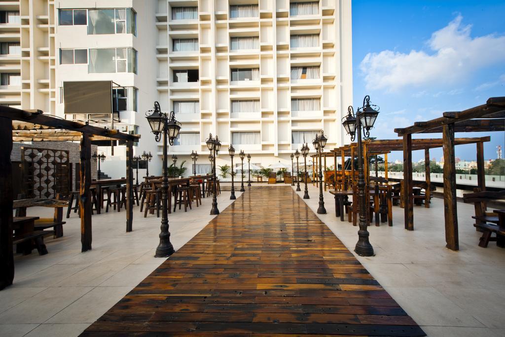 Ramada By Wyndham Chennai Egmore ภายนอก รูปภาพ