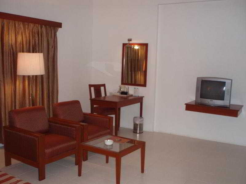 Ramada By Wyndham Chennai Egmore ภายนอก รูปภาพ